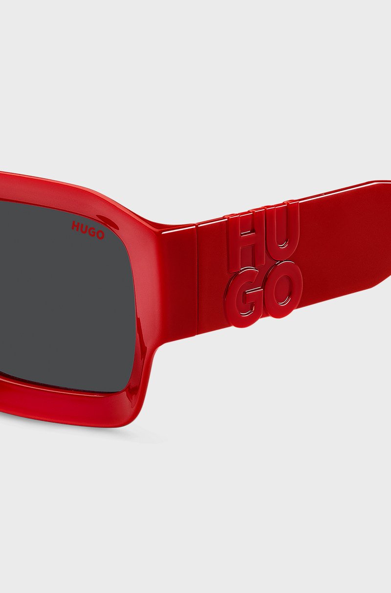 Hugo Boss Gafas de sol rojas con logo apilado en las patillas Venta caliente