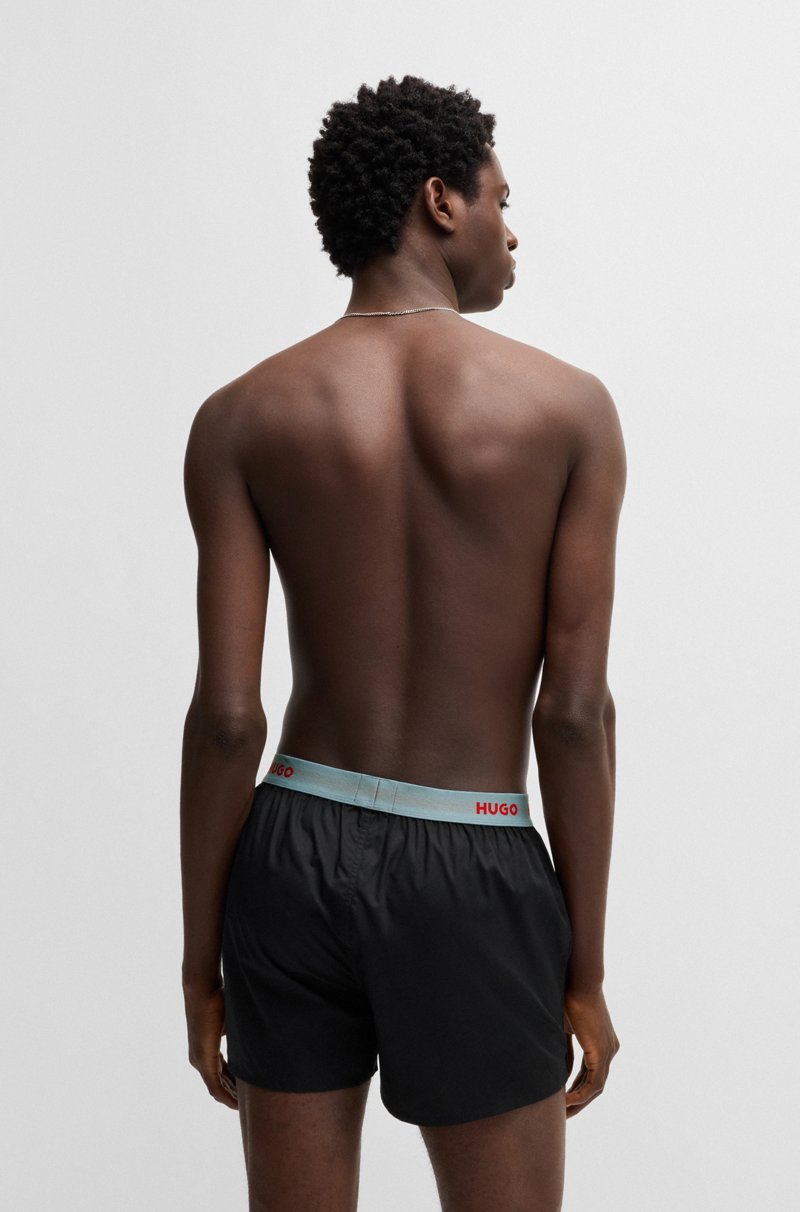 Hugo Boss Paquete de tres calzoncillos bóxer de algodón con logos en la cintura Descuentos del mes