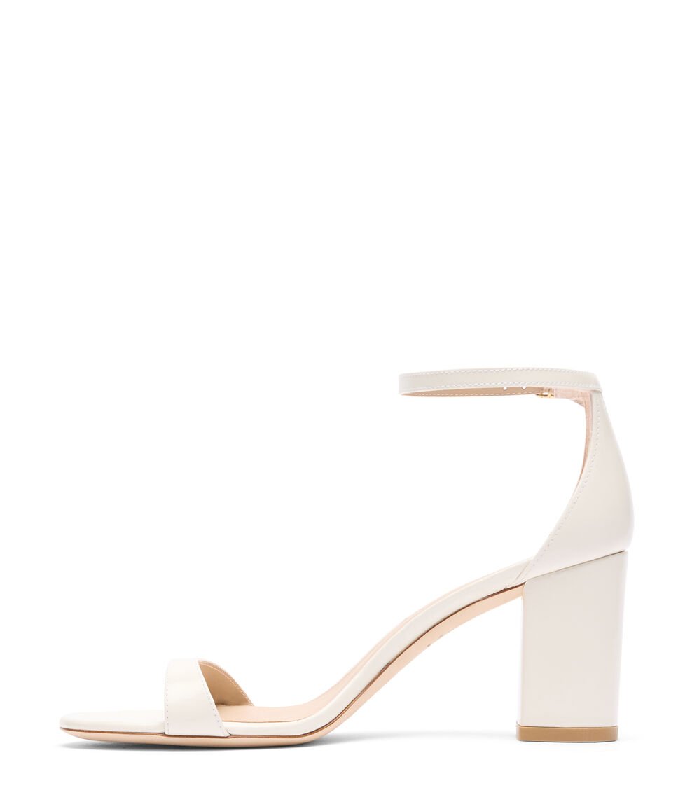 Stuart Weitzman NUDIST II 75 BLOCK SANDAL en CREMA de Mujer | Stuart Weitzman® Ofertas especiales