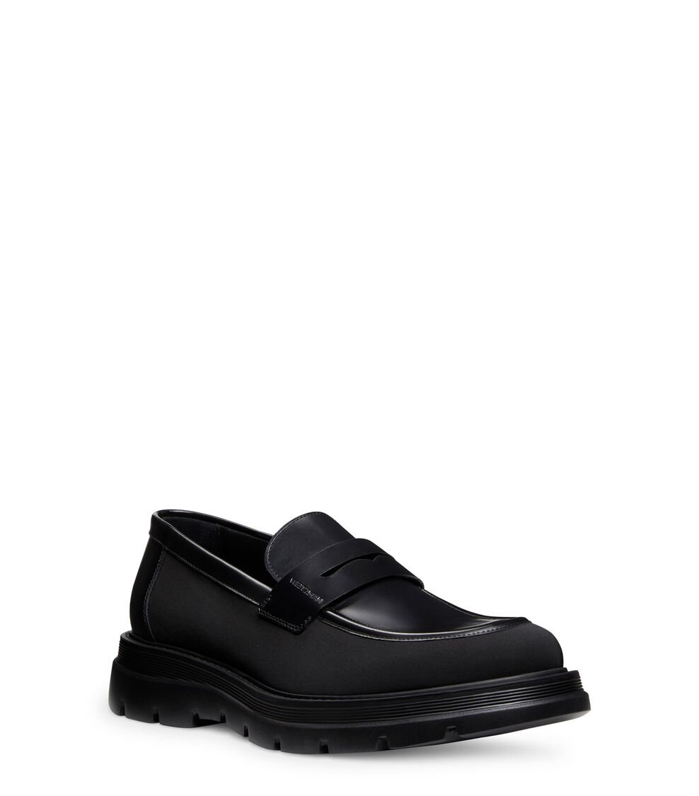 Stuart Weitzman SW CLUB LA PENNY LOAFER en NEGRO de Mujer | Stuart Weitzman® Rebajas de fin de temporada