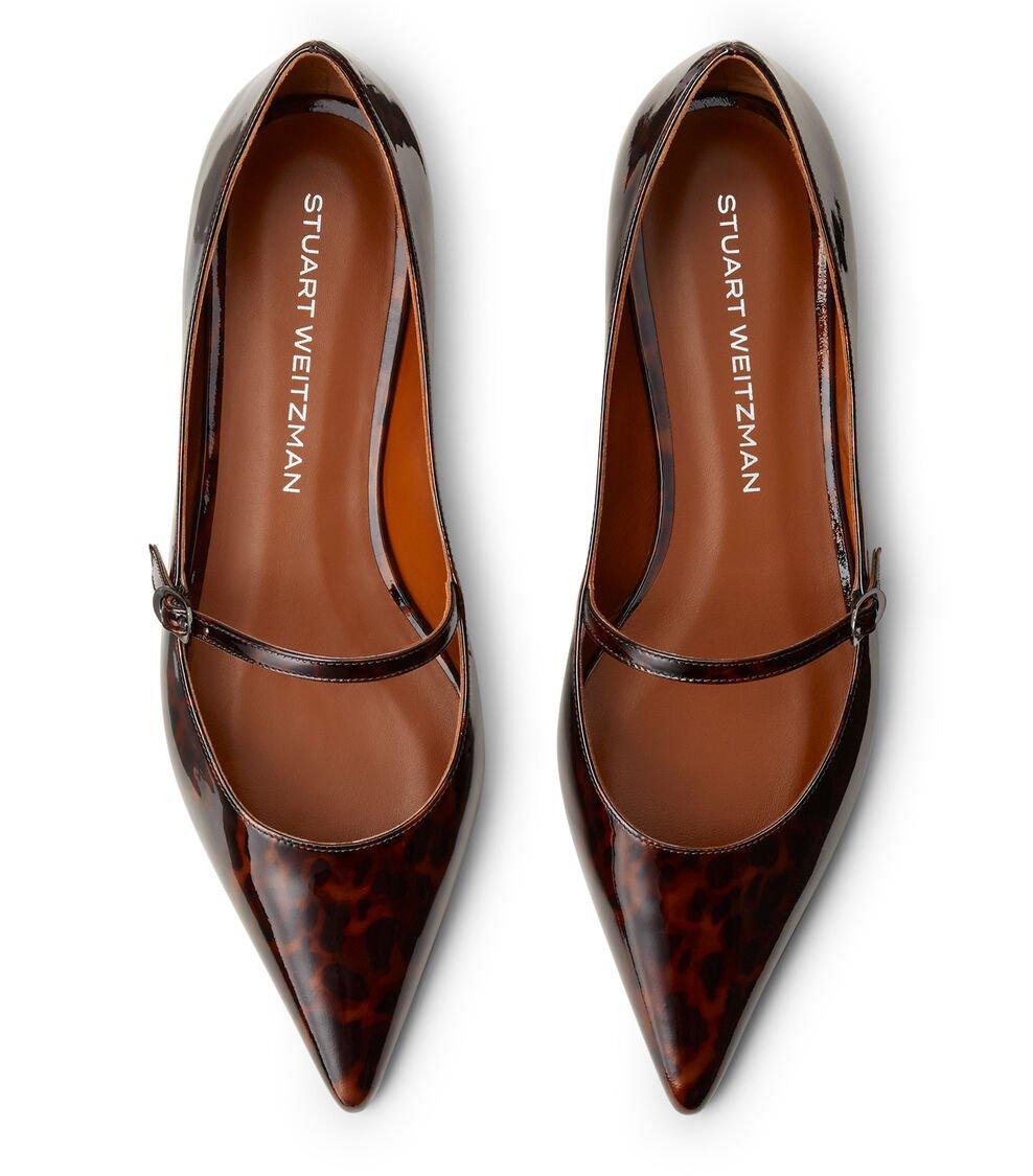 Stuart Weitzman EMILIA MARY JANE FLAT en MARRÓN OSCURO de Mujer | Stuart Weitzman® Último día