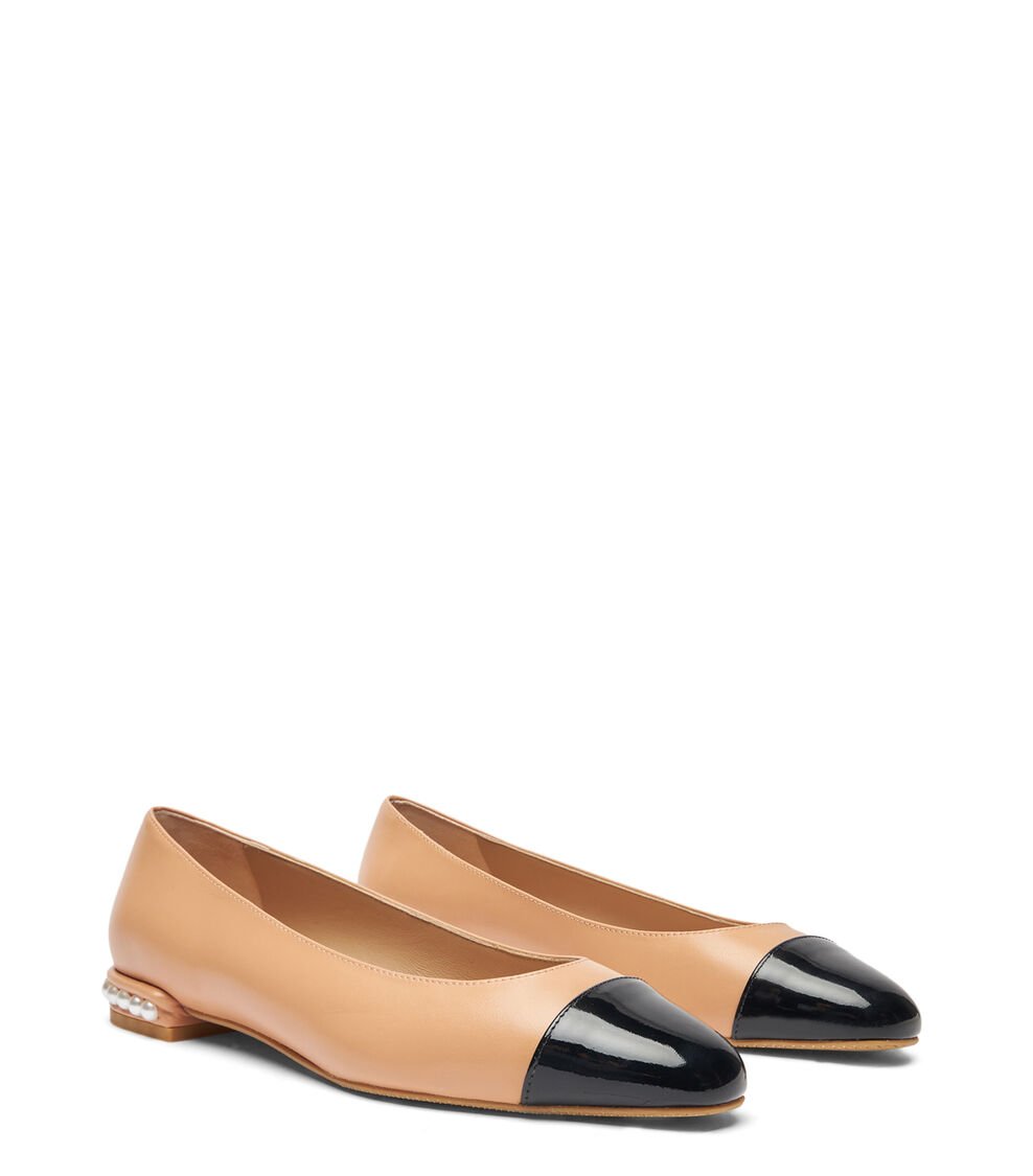 Stuart Weitzman PEARL FLAT en JENGIBRE de Mujer | Stuart Weitzman® En línea
