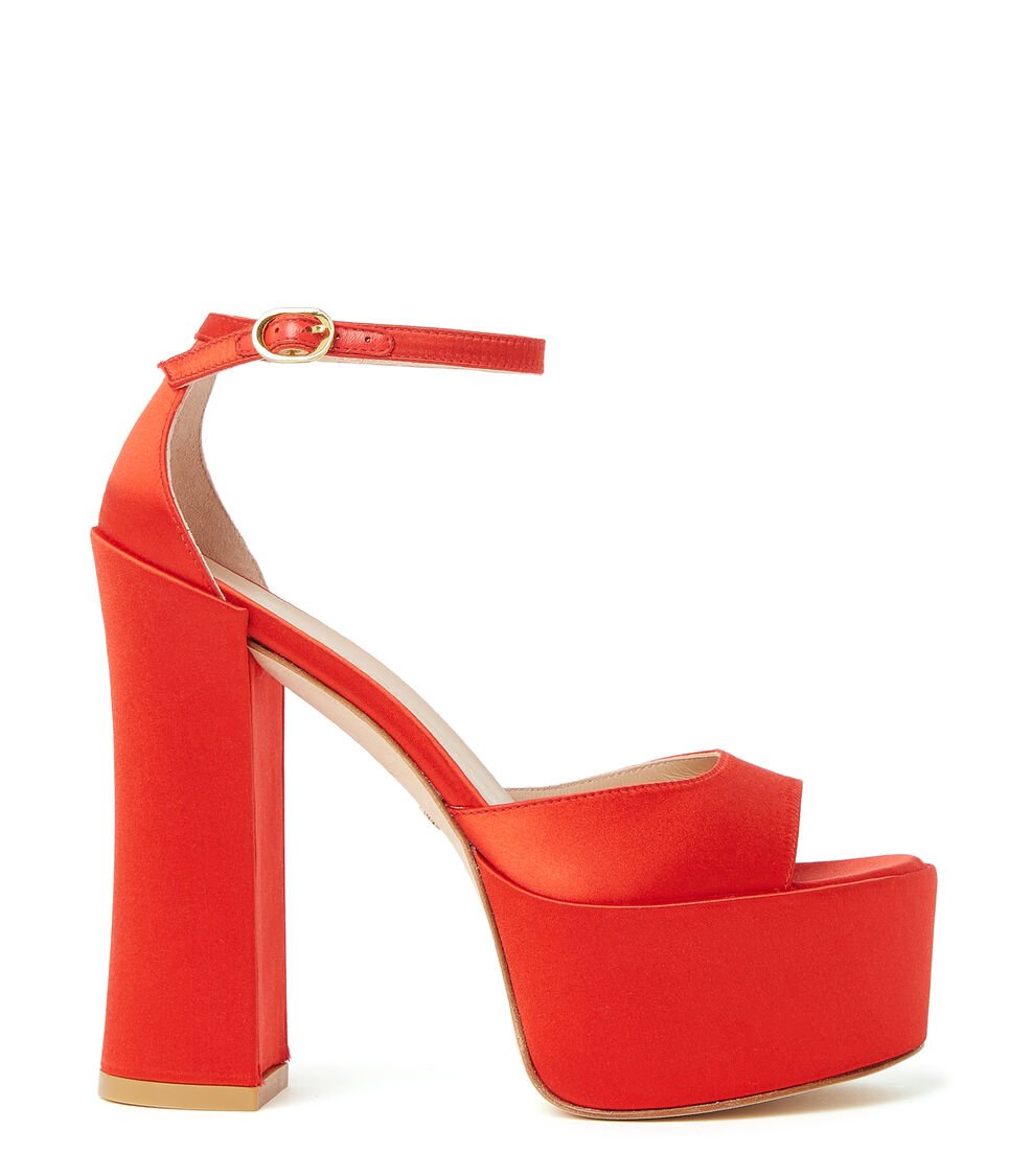Stuart Weitzman SKYHIGH 145 PLATFORM SANDAL en ROJO CARMÍN de Mujer | Stuart Weitzman® Último día