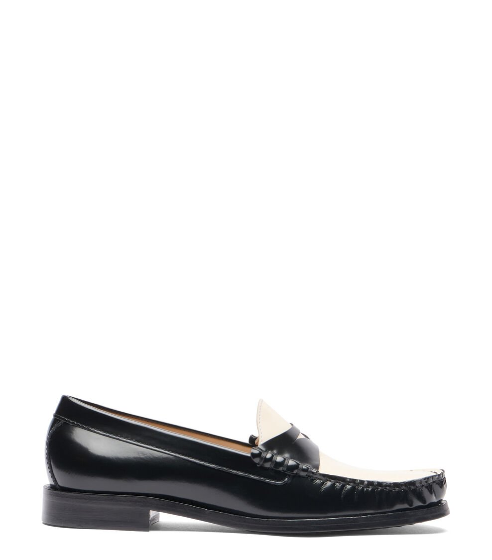 Stuart Weitzman LOTTIE LOAFER en NEGRO/CREMA de Mujer | Stuart Weitzman® Tienda de fábrica