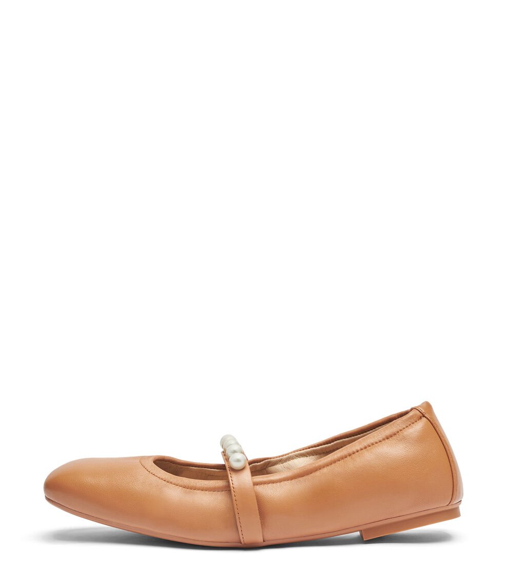 Stuart Weitzman GOLDIE BALLET FLAT en MARRÓN CLARO de Mujer | Stuart Weitzman® Ahorra y exporta