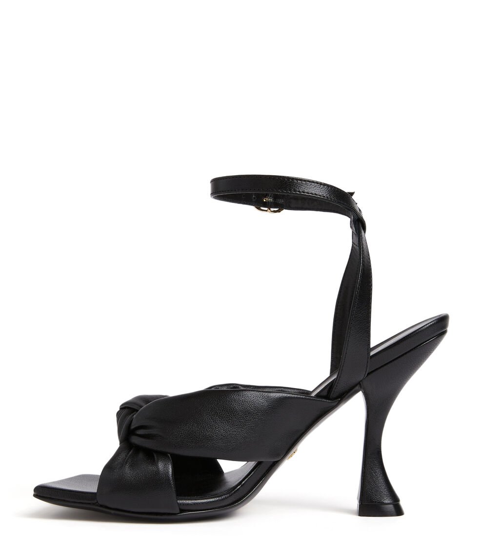 Stuart Weitzman PLAYA ANKLE STRAP 100 SANDAL en NEGRO de Mujer | Stuart Weitzman® 2025