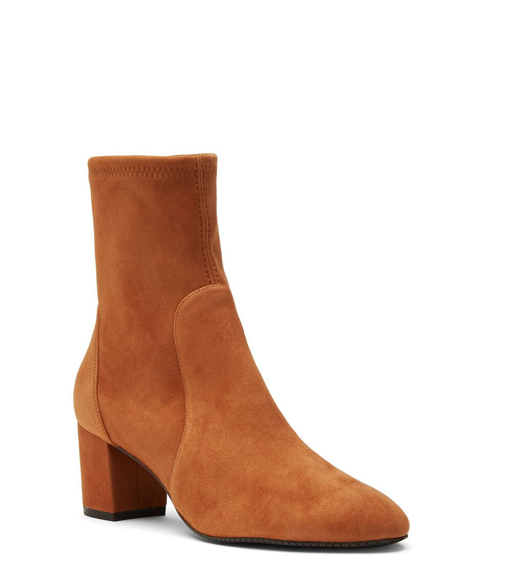 Stuart Weitzman YULIANA 60 en NOUGAT de Mujer | Stuart Weitzman® Oferta exclusiva
