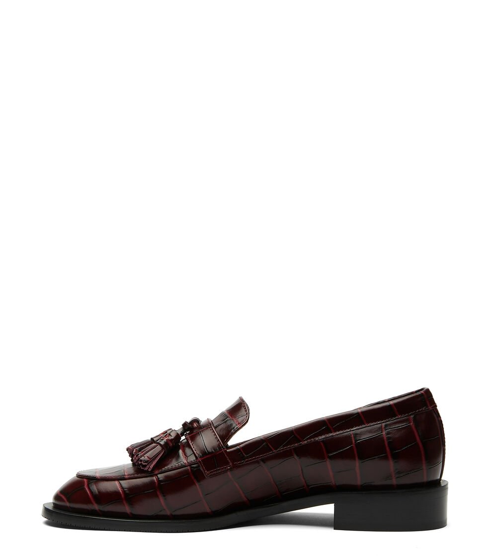 Stuart Weitzman SUTTON LOAFER en CIRUELA de Mujer | Stuart Weitzman® Outlet