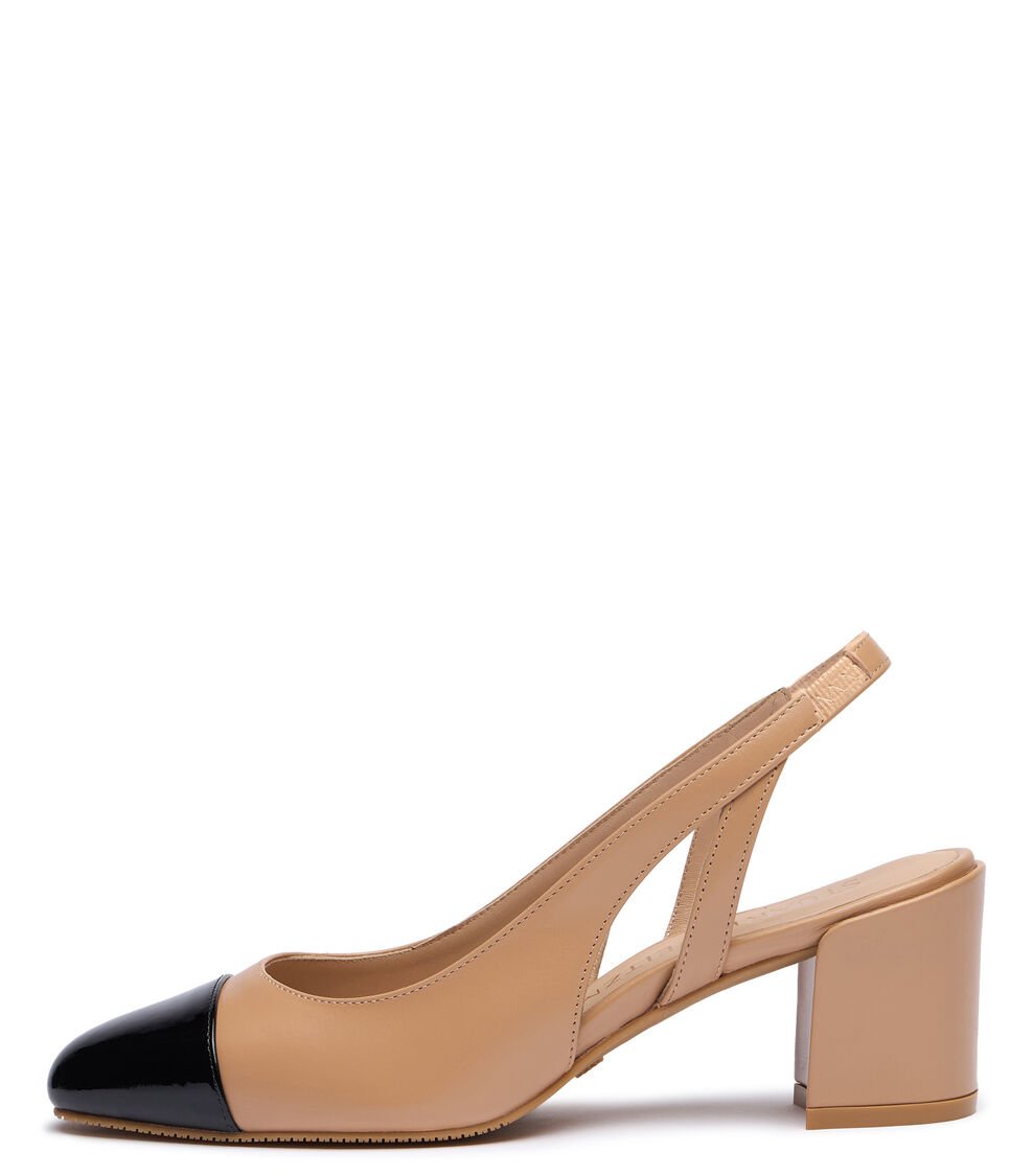 Stuart Weitzman SLEEK 50 SLINGBACK en ADOBE/NEGRO de Mujer | Stuart Weitzman® Tienda