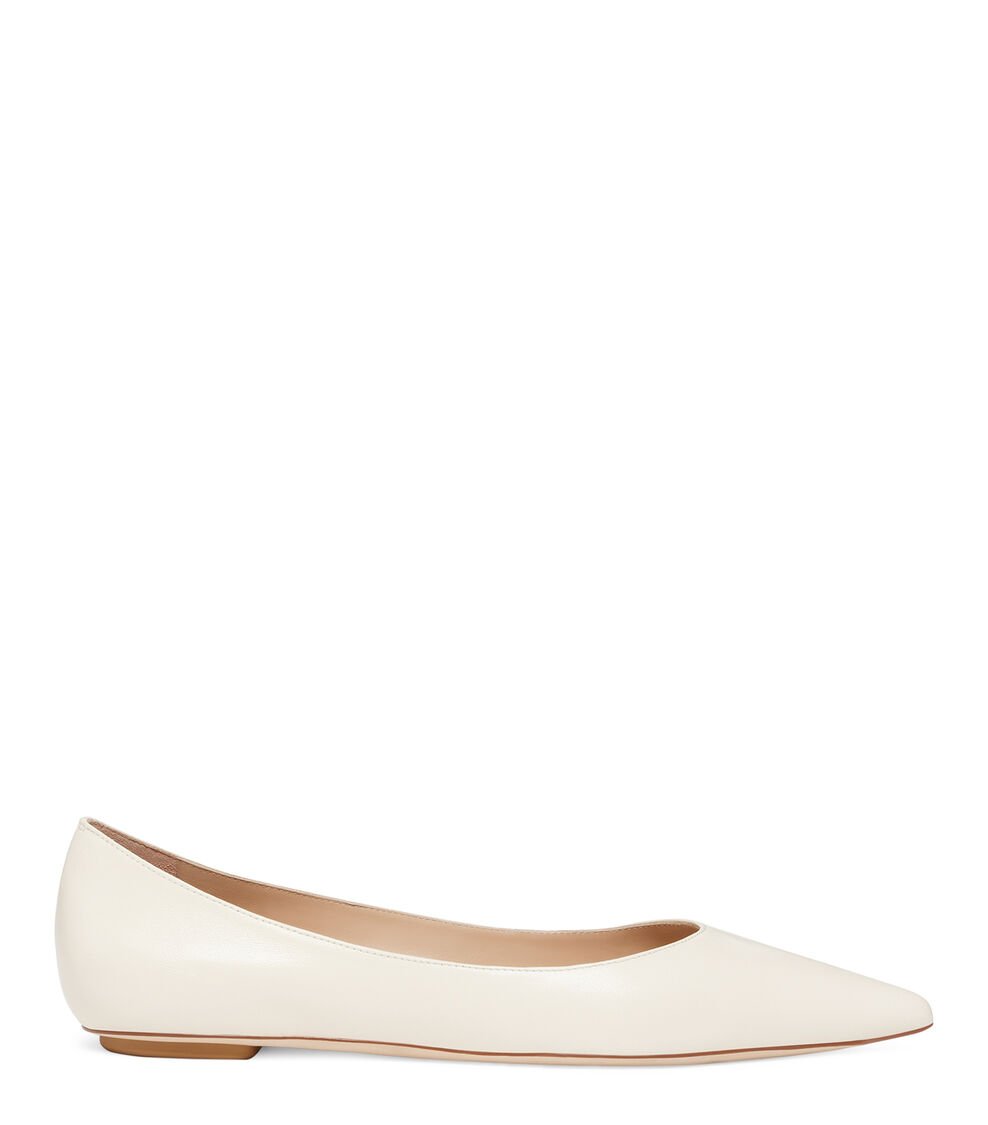 Stuart Weitzman EMILIA FLAT en ARENA de Mujer | Stuart Weitzman® En línea